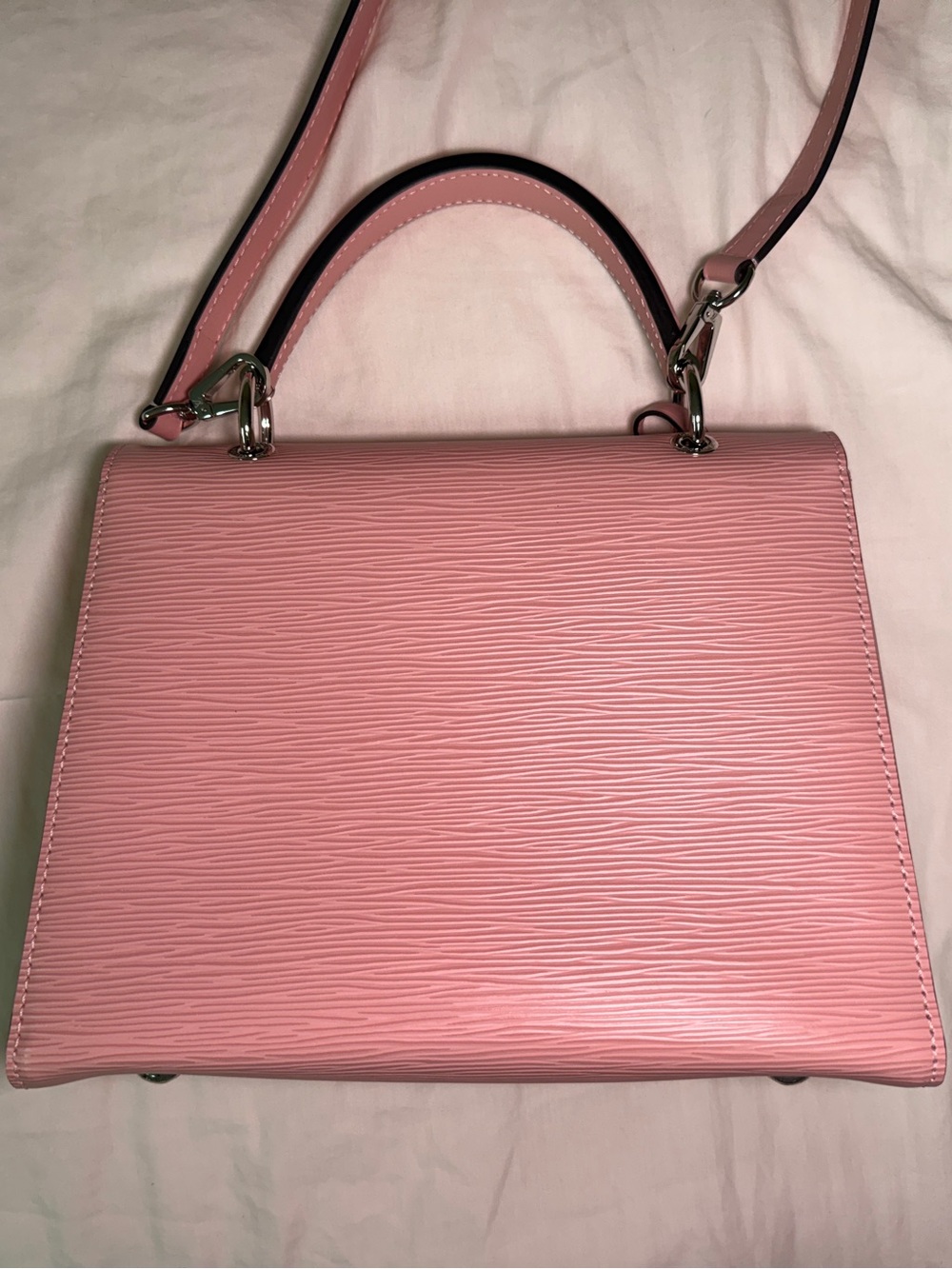 Louis Vuitton Grenelle PM in Rose Ballerine Epi Leather - Picture 2 of 16